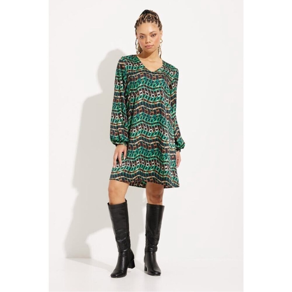 Joseph Ribkoff Green Geometric Long Sleeve Shift Dress